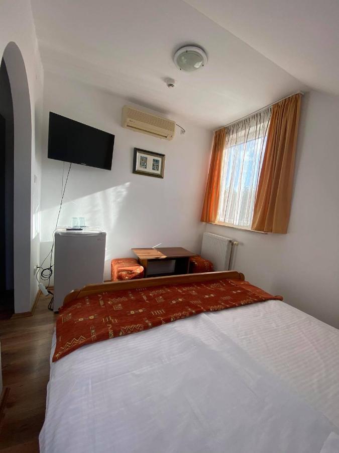 TiszafüredNaphaz Panzio住宿加早餐旅馆 外观 照片